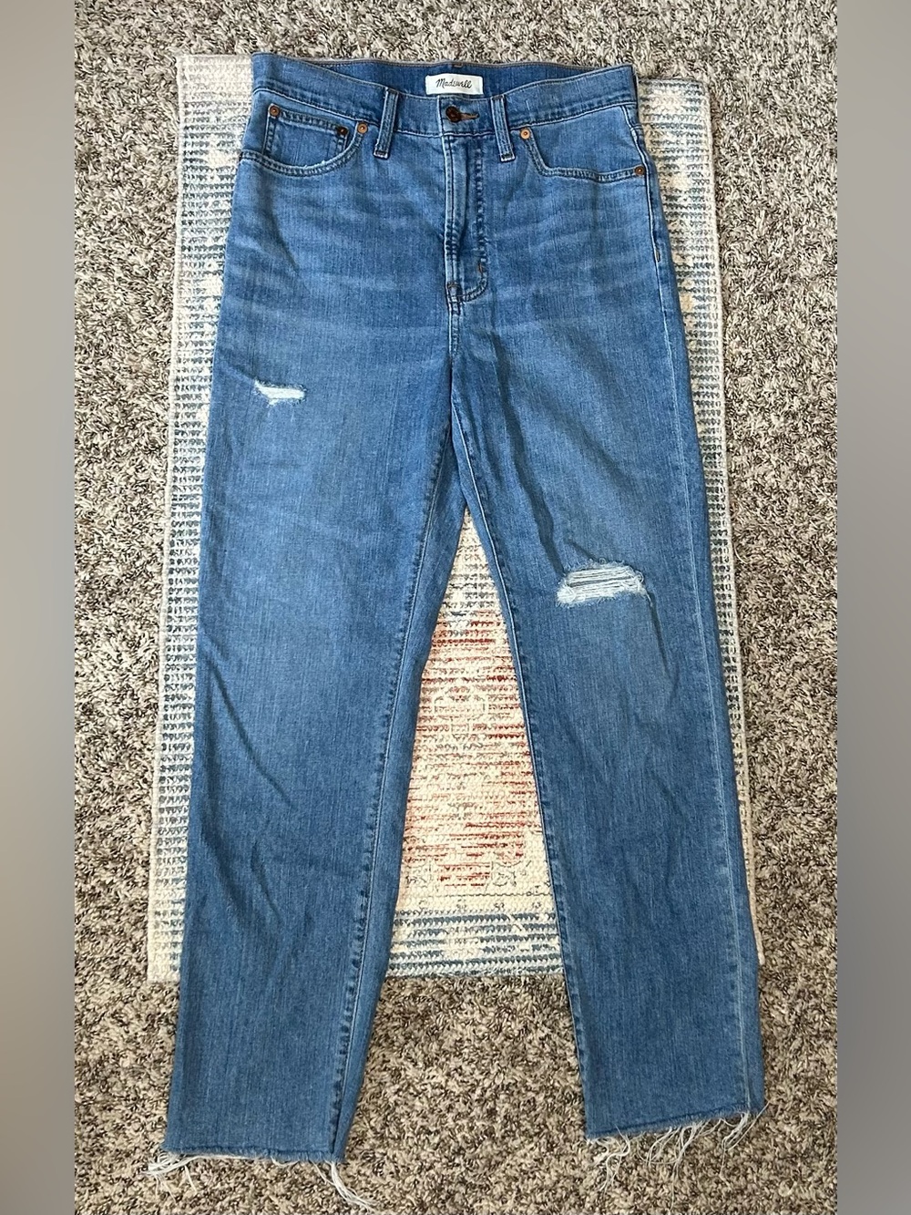 🧺MADEWELL The Perfect Vintage Jean Size 28 Distressed Straight Leg Raw Hem M9244 - Picture 2 of 9
